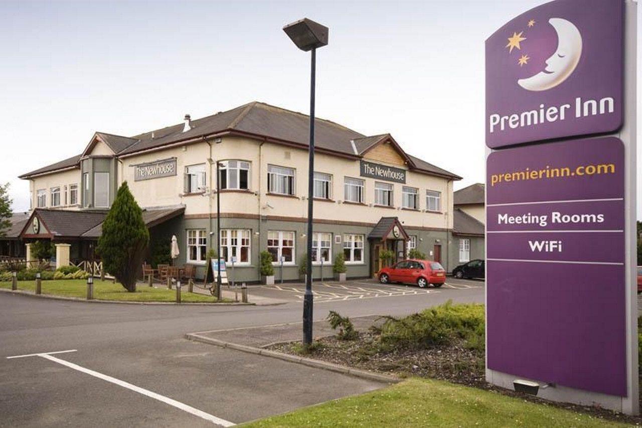 Premier Inn Glasgow - Bellshill Motherwell Exterior photo